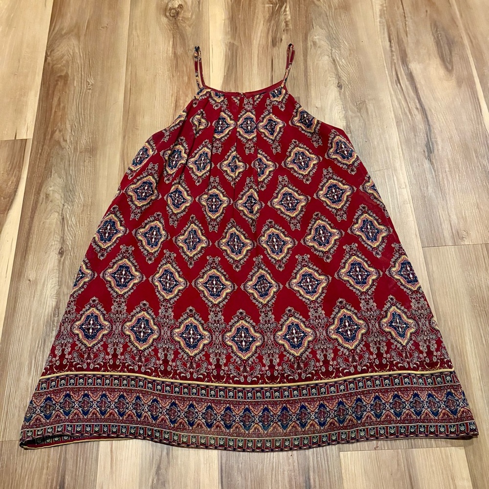 Sweet Wanderer Burgundy Dress